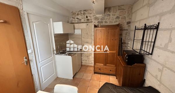 Location Studio meublé 11.56 m² - Arles 13200