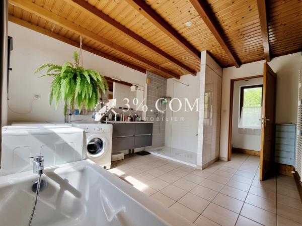Maison
                                                                                                                                                                                                                                                                                                                        6 pièce(s)                                                                                                                                                                                                          5 chambre(s)                                                                                                                                                                                                          159.25  m²