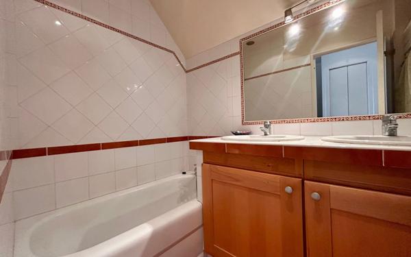 Maison à vendre    6 pièces •  Mennecy