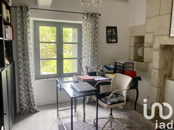 Longère 7 pièces de 167 m² à Fondettes (37230)