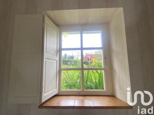 Longère 7 pièces de 167 m² à Fondettes (37230)