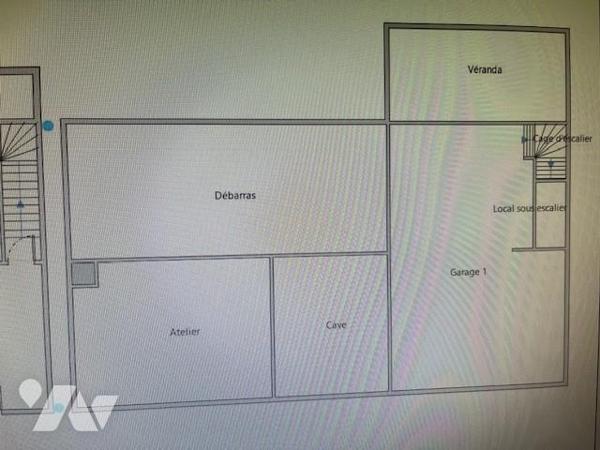 Maison à étage – Fort potentiel – Terrain divisible