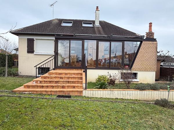 Maison Laval 6 pièce(s)