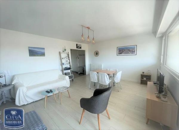 Appartement à vendre 2 pièces 54m² La Rochelle (17000)