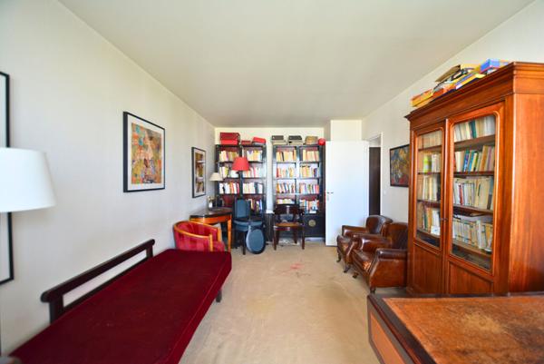 APPARTEMENT 2 PIECES AVENUE DE FONTAINEBLEAU