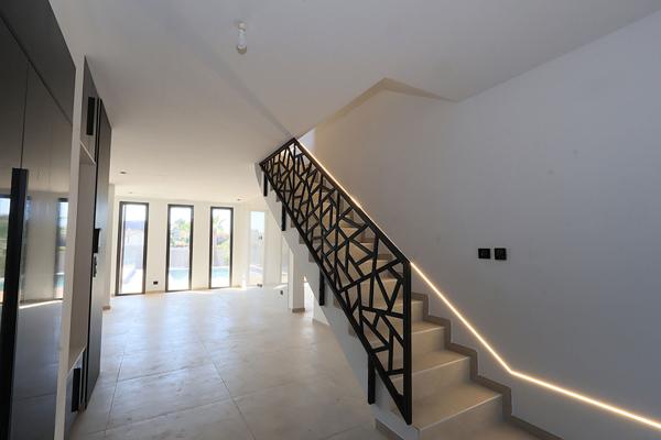 MARGUERITTES Maison neuve T4 avec piscine de 126 m2 sur 411m²