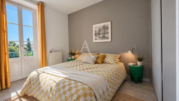 VILLA 160M2 CENTRE VILLE DE MANOSQUE AU CALME PISCINE JARDIN GARAGE PARKING PRIVATIF 5/6 PLACES