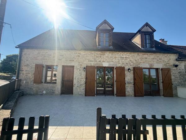 Maison à vendre 5 pièces à 8 km de VENAREY LES LAUMES-12 km de MONTBARD