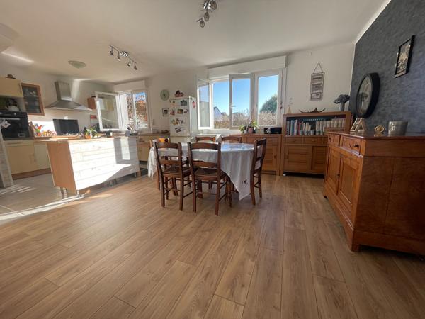 À vendre : Appartement lumineux de 4 pièces à Vannes secteur gare