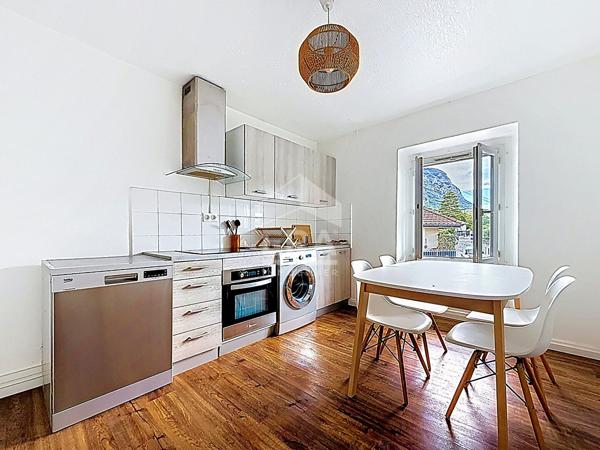 Appartement 2 pièces à vendre à ÉTREMBIÈRES - Dernier étage et bien exposé
