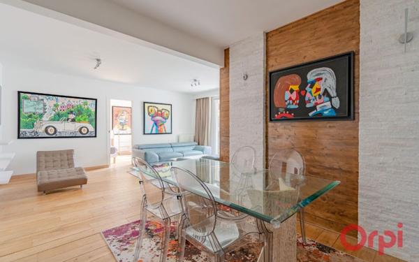 Appartement à louer    4 pièces •  Paris 16