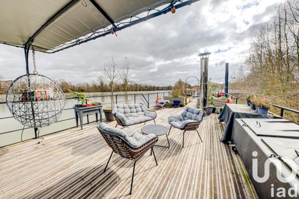 Péniche 5 pièces de 200 m² à Le Port-Marly (78560)