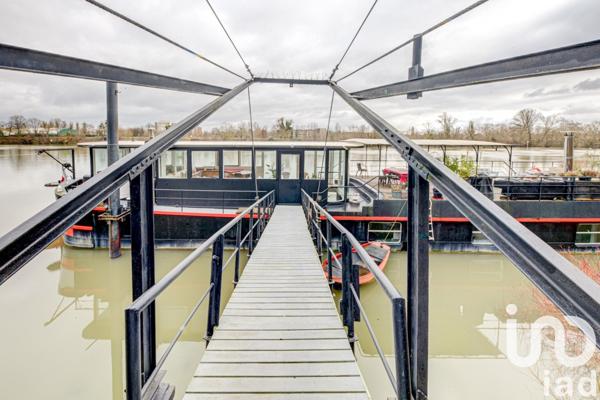 Péniche 5 pièces de 200 m² à Le Port-Marly (78560)