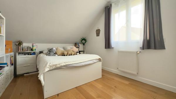 Maison Saint Germain Les Corbeil 8 pièce(s) 180 m2