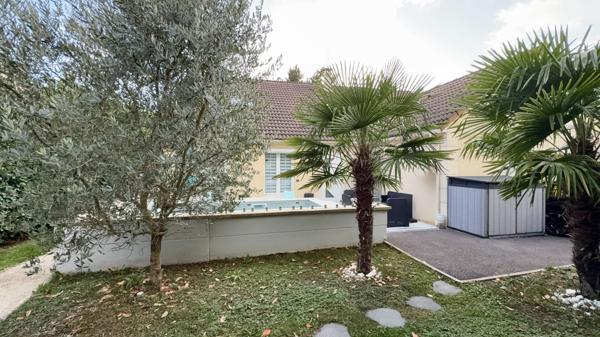 Maison Saint Germain Les Corbeil 8 pièce(s) 180 m2