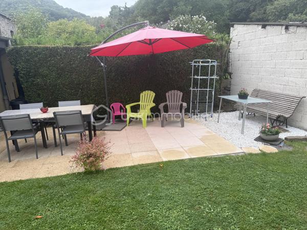 Maison de village de 201 m²