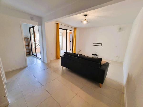 T2 rénové de 40,5 m2 - Quartier La Meynard
