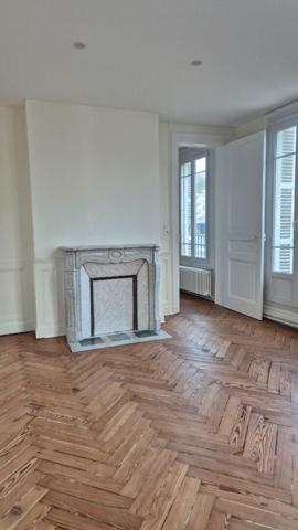 Appartement 3 PIECES - Coty - Entièrement rénové