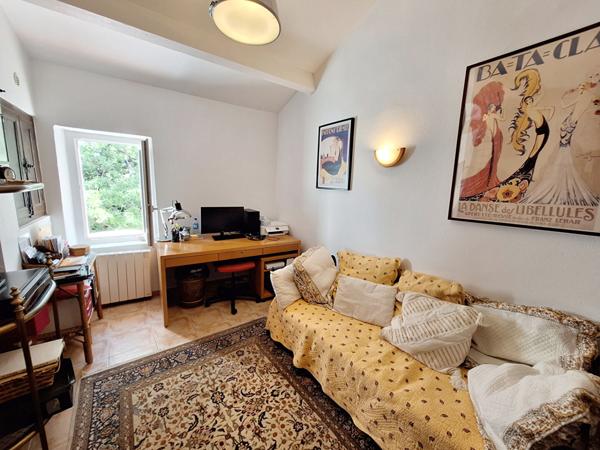 HYERES Costebelle - Maison T5 - Vue verdure et mer