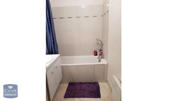 Appartement à louer 2 pièces 37.08m² Saint-Fargeau-Ponthierry (77310)