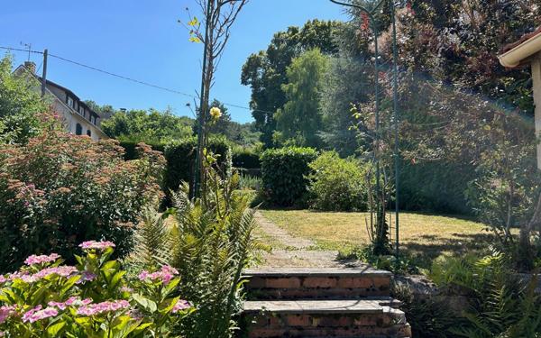 Appartement à vendre    5 pièces • 99 m2 Gif-sur-Yvette