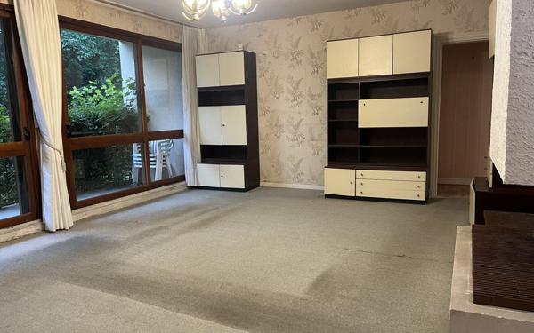 Appartement à vendre    4 pièces • 106,92 m2 Noisy-le-Roi