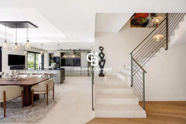 Villa 8 pièces à vendre St Paul - 06570 / Réf: 85852447