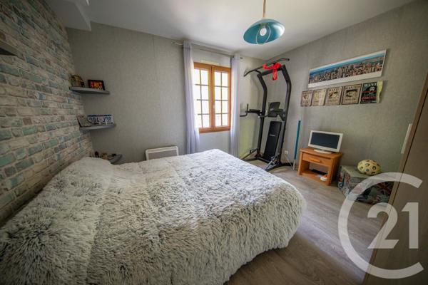 Maison à vendre  8 pièces - 146,33 m 2   ST MEDARD EN JALLES  - 33
