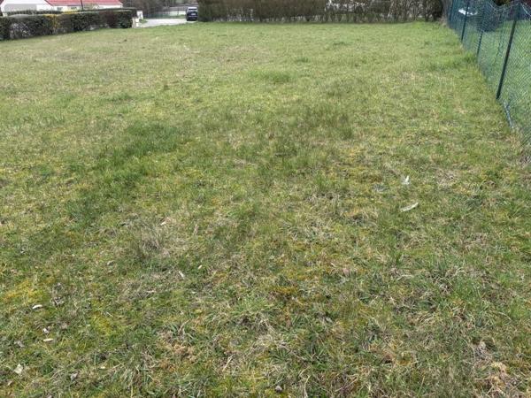 Terrain à Batir à vendre à Crécy-en-Ponthieu dans la Somme (80150), ref : 113/1770