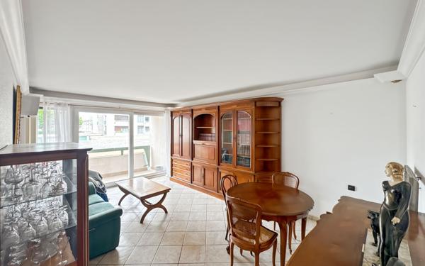 Appartement à vendre    4 pièces • 81 m2 Guilherand-Granges