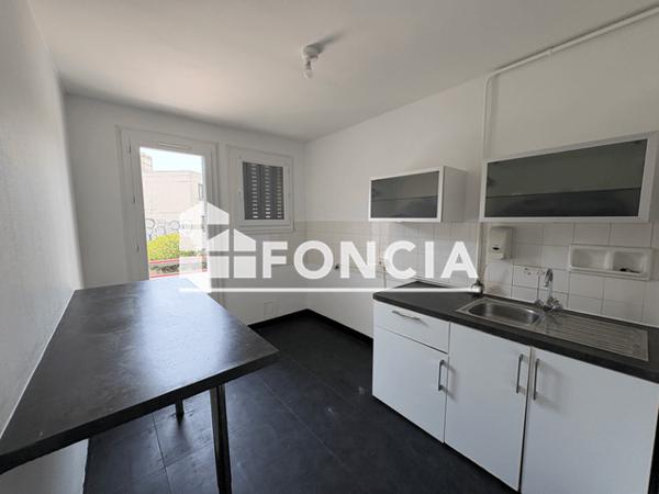 Location Appartement 3 pièces 54.6 m² - 58 RUE DES EAUX CLAIRES Grenoble 38100
