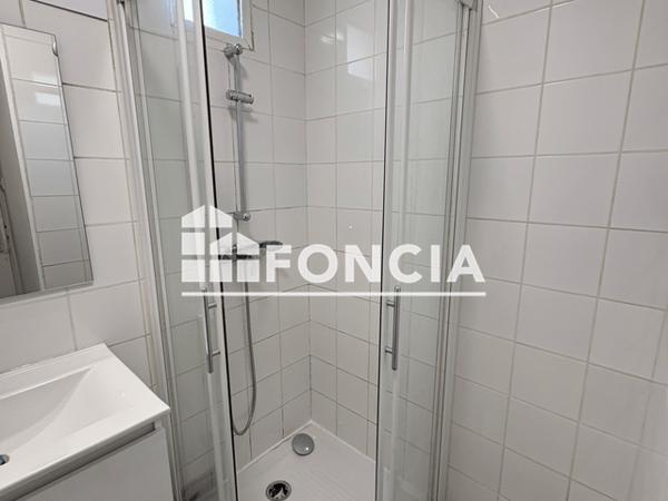 Location Appartement 3 pièces 54.6 m² - 58 RUE DES EAUX CLAIRES Grenoble 38100