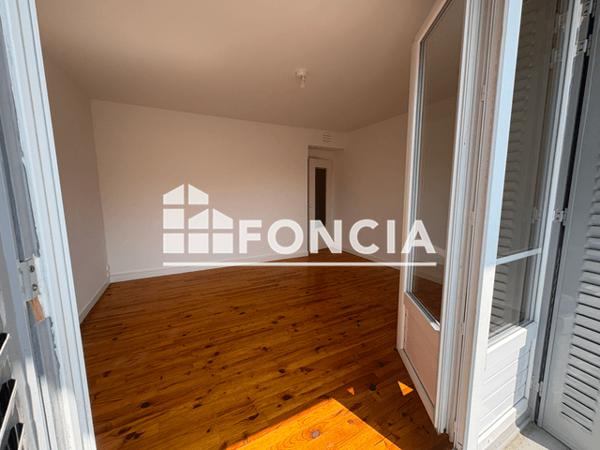 Location Appartement 3 pièces 54.6 m² - 58 RUE DES EAUX CLAIRES Grenoble 38100