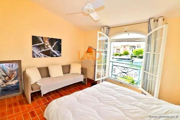 Port Grimaud 2 - Maison 225m2 - 12 Pièces - 3 Postes d'amarrage