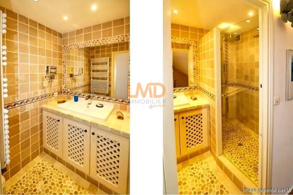 Port Grimaud 2 - Maison 225m2 - 12 Pièces - 3 Postes d'amarrage
