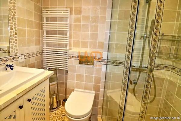 Port Grimaud 2 - Maison 225m2 - 12 Pièces - 3 Postes d'amarrage