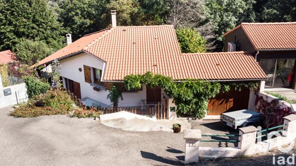 Maison à vendre 4 pièces 98 m² Saint-Genest-Lerpt