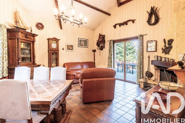 Maison à vendre 4 pièces 98 m² Saint-Genest-Lerpt
