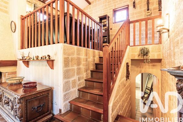 Maison à vendre 4 pièces 98 m² Saint-Genest-Lerpt
