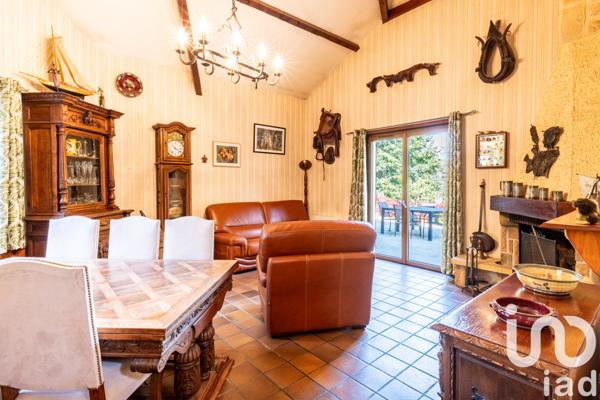 Maison à vendre 4 pièces 98 m² Saint-Genest-Lerpt