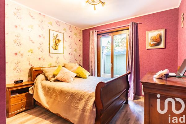 Maison à vendre 4 pièces 98 m² Saint-Genest-Lerpt