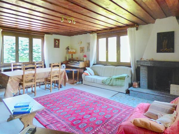 Maison alsacienne avec dépendance