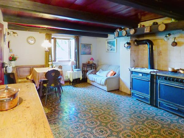 Maison alsacienne avec dépendance