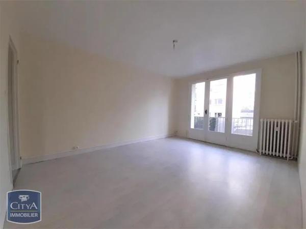 Appartement à louer 3 pièces 56.57m²
