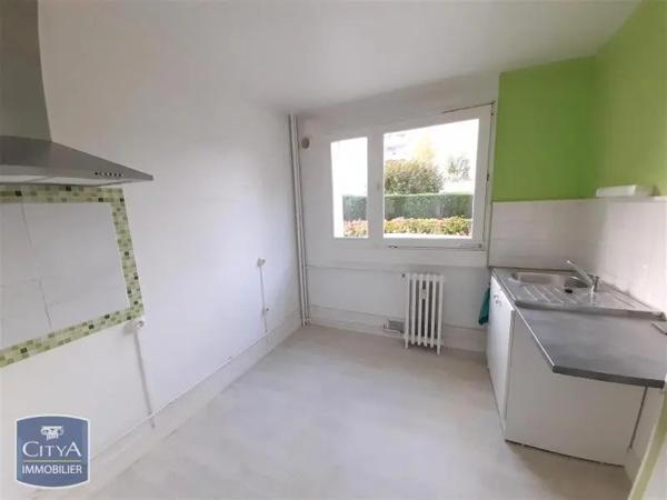 Appartement à louer 3 pièces 56.57m²