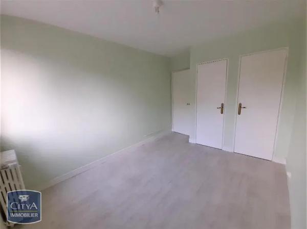 Appartement à louer 3 pièces 56.57m²