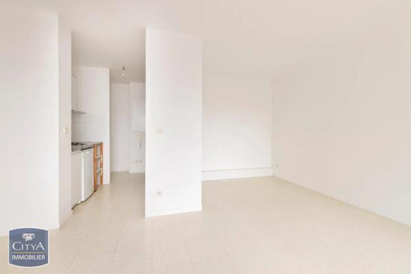 Appartement à vendre 1 pièce 28m² Mont-de-Marsan (40000)