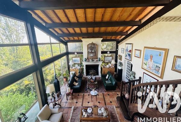 Maison à vendre 9 pièces 201 m² Artigues-près-Bordeaux