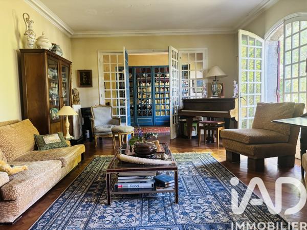 Maison à vendre 9 pièces 201 m² Artigues-près-Bordeaux