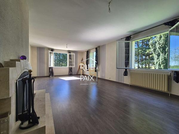 86200 LOUDUN Maison Loudun 5 pièce(s) 170 m2